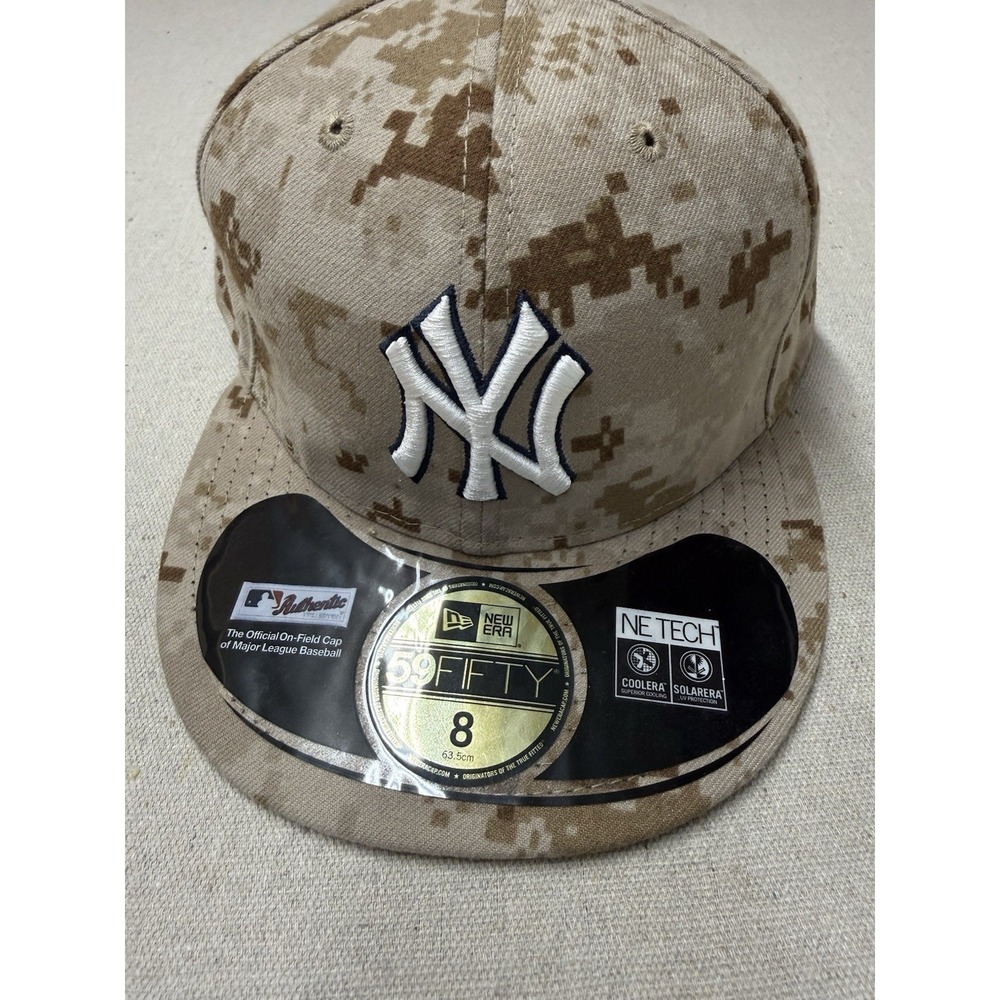 New Era New York Yankees 59FIFTY Fitted Hat Size 8 Desert Camo MLB